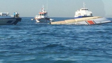 Yük gemisi Sahil Güvenlik botuna çarptı: 3 şehit