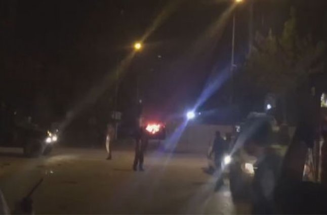 Son dakika: Van'da bomba yüklü araçla saldırı: En az 20 yaralı