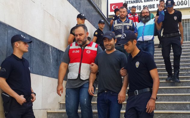 Atilla Taş ve 4 gazetesi daha FETÖ'den tutuklandı