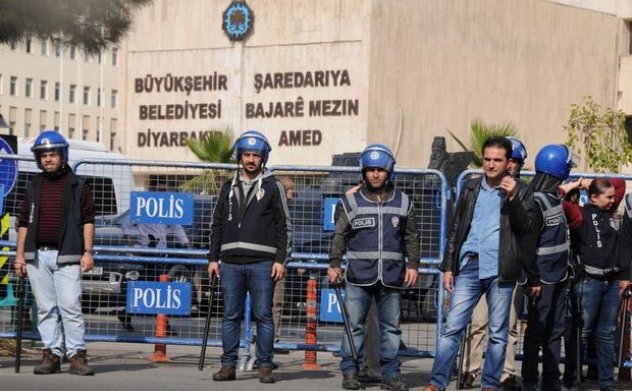Diyarbakır Büyükşehir Belediyesi'ne Kayyum atandı
