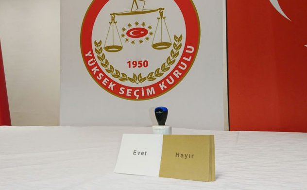 En son referandum anketi. AKP/MHP gemisi su alıyor!