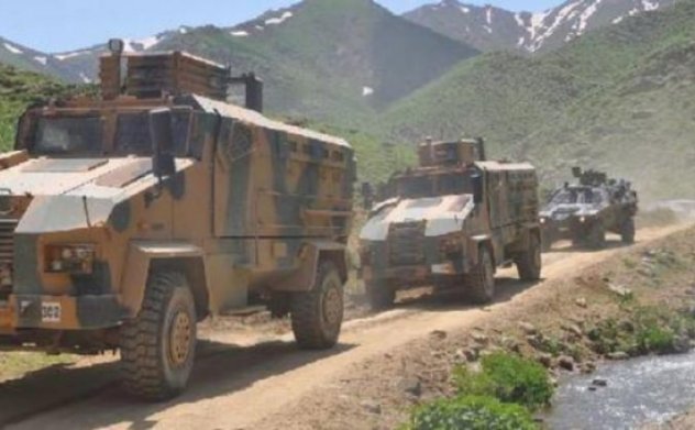 Hakkari Şemdinli'de hain tuzak: 3 asker yaralı