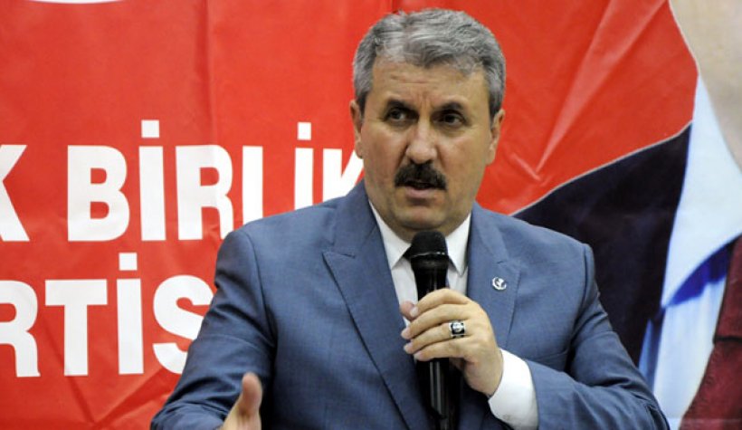 Destici: 'Sayın Kılıçdaroğlu demokratik hakkını kullanıyor'
