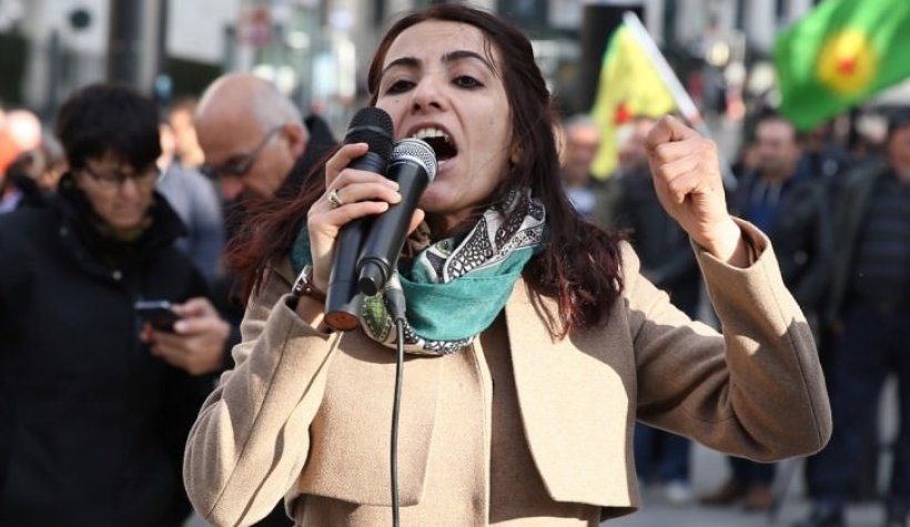 Firari HDP'li Tuğba Hezer Öztürk ve Faysal Sarıyıldız’ın vekilliği düşürüldü