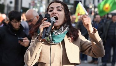 Firari HDP'li Tuğba Hezer Öztürk ve Faysal Sarıyıldız’ın vekilliği düşürüldü