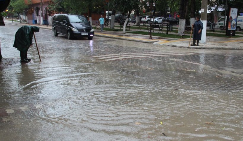 Son dakika: Yağmur İstanbul'u terk etti