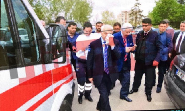 ATO Başkan Vekili Mustafa Deryal'e yumruklu saldırı