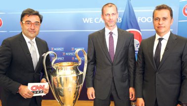 UEFA Başkanı Aleksander Ceferin CNN TÜrk'te