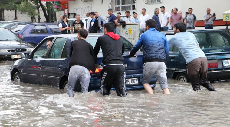 Son dakika: Ankara'da sel can aldı: 3 Kişi Hayatını Kaybetti