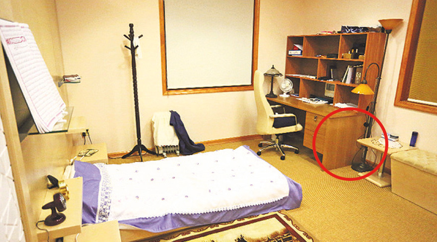 Fethullah Gülen'in yatak odasında evrak imha makinesi