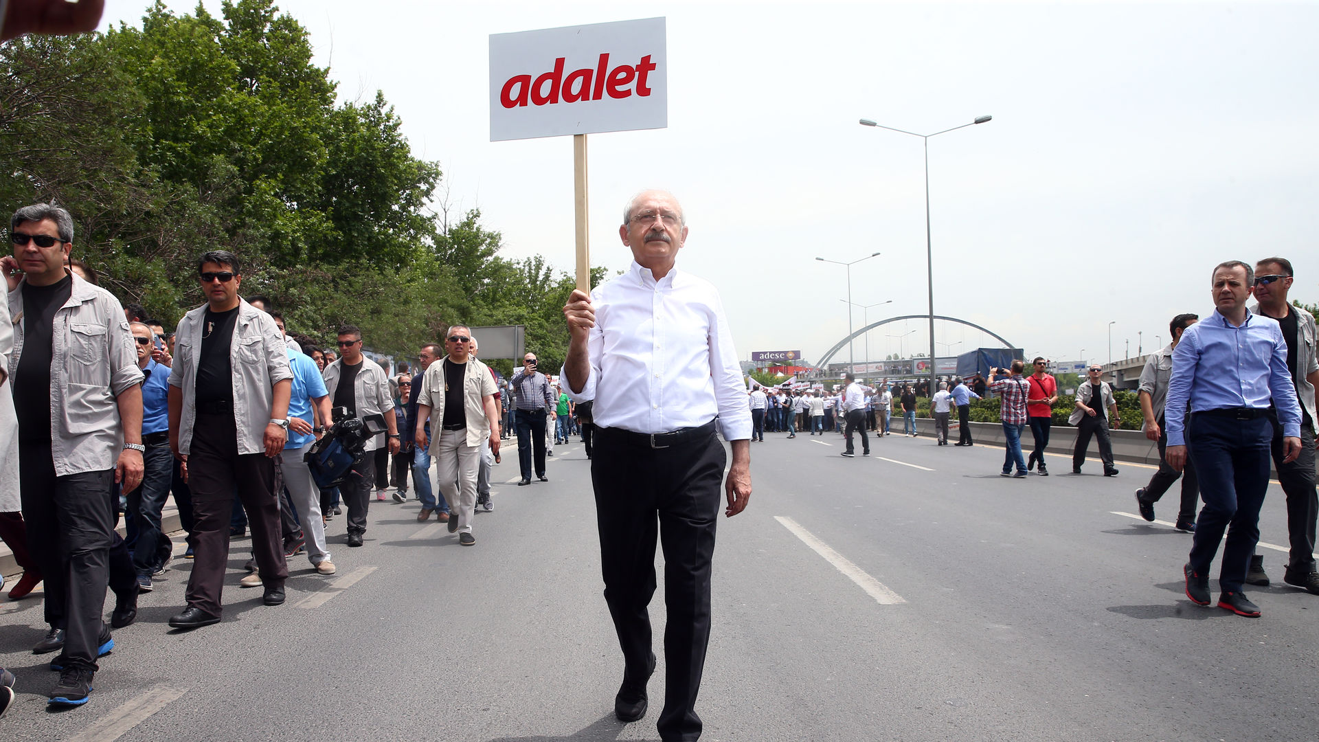 Adalet Yürüyüşü Dünya basını ne diyor  Gandi Kemal Ankara Etap