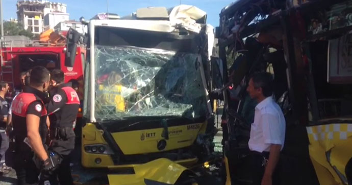 İstanbul Söğütlüçeşme Metrobüs kazası