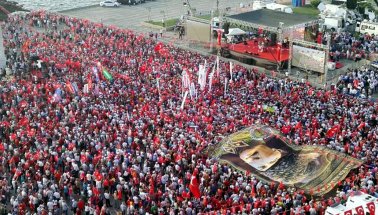 CHP’den İzmir’de yüzbinlerle ‘Cumhuriyet ve Demokrasi’ mitingi