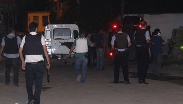 Adana’da çatışma: 1 polis şehit, 2’si polis 3 yaralı