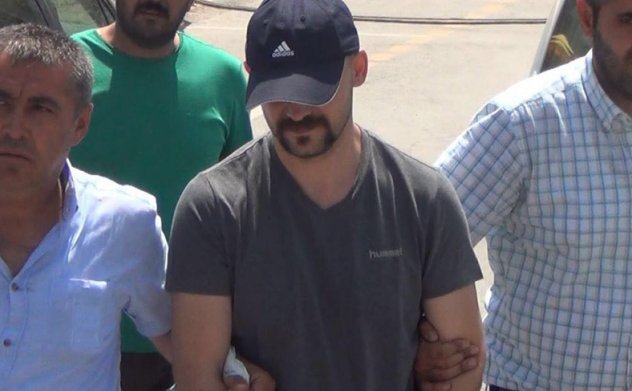 Son dakika… Komedyen Atalay Demirci gözaltına alındı