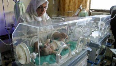 Hastanede korkunç yangın: En az 11 bebek yanarak öldü