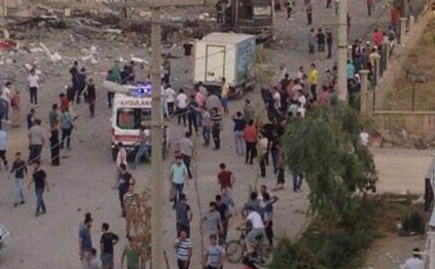 Mardin ve Diyarbakır'da patlama: 1 polis şehit 7 ölü, 50 yaralı