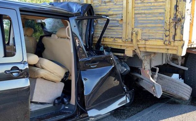 Antalya'da feci kaza: Çavuşoğlu'nun kardeşi de araçtaydı