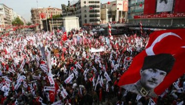 Ankara Valiliği’nin skandal yürüyüş yasağına tepkiler çığ gibi