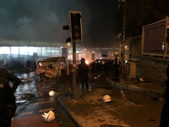 Son dakika: İstanbul'da patlama! Bomba yüklü araç patlatıldı