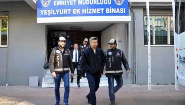 İzmir'de son dakika FETÖ operasyonu: 29 Gözaltı
