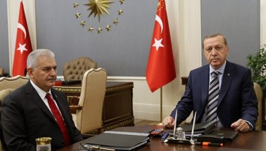 Erdoğan Yıldırım görüşmesi bitti, AKP'de revizyon mu var..