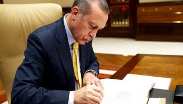 Son dakika. Erdoğan, anayasa değişiklik teklifini onayladı.