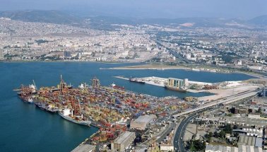 Son dakika: İzmir Limanı da Varlık Fonu’na devredildi