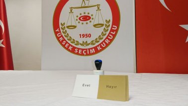 En son referandum anketi. AKP/MHP gemisi su alıyor!