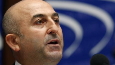 Çavuşoğlu’na Rotterdam’da da miting izni verilmedi