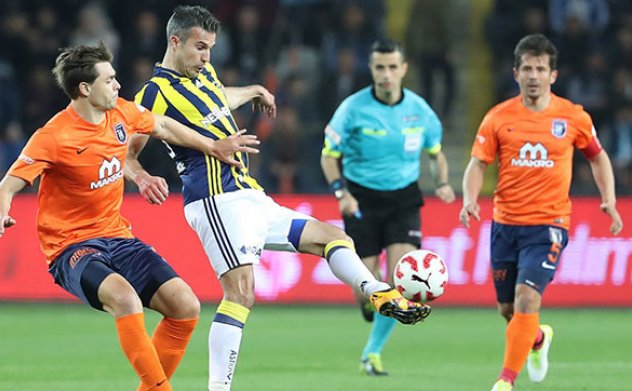 Fenerbahçe final biletini Kadıköy'e bıraktı