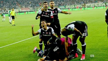 Beşiktaş yeniden zirveye kondu: Nefes kesen şampiyonluk yarışı