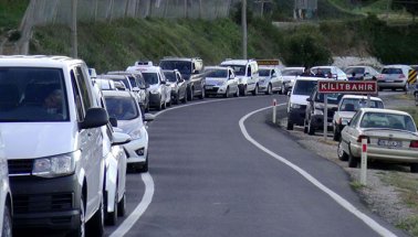 Çanakkale'de 19 Mayıs ve Atatürk için 3 kilometrelik kuyruk