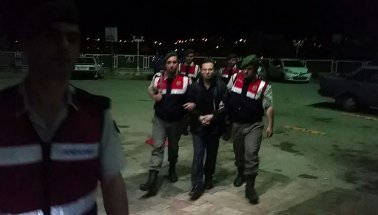FETÖ'den aranan 6 kişi çocuklarıyla birlikte sınırda yakalandı
