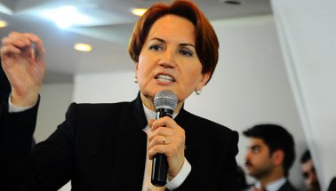 Meral Akşener CHP'den İstanbul B. Belediye Başkanı mı oluyor!