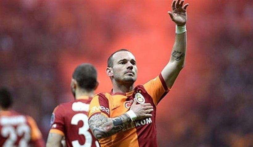 Wesley Sneijder'den Galatasaray'a veda mesajı