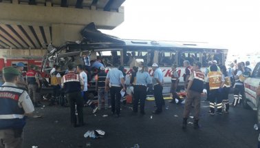 Son dakika: Otobüs kaza yaptı: 5 kişi öldü çok sayıda yaralı var