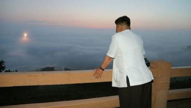Kuzey Kore 3 füze birden fırlattı