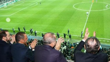 Cumhurbaşkanı Erdoğan Beşiktaş maçında gol sevinci yaşadı