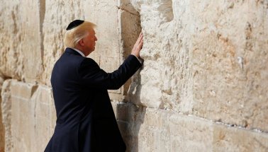 Son dakika: Trump Kudüs'ü İsrail'in başkenti olarak tanıma kararı aldı