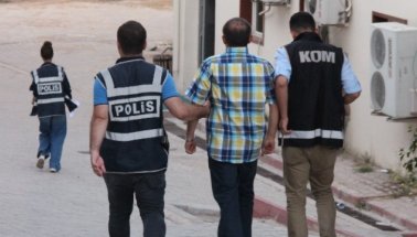 1'i emniyet müdürü, 129 eski polis hakkında gözaltı kararı