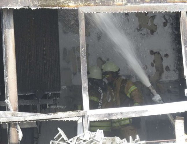 Son dakika: İstanbul'da bir trafoda patlama ve yangın! 1 Kişi öldü