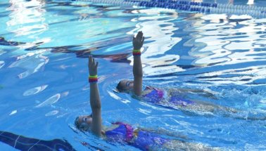 Genç Yüzücüler Yunanistan'da Kulaç Atacak