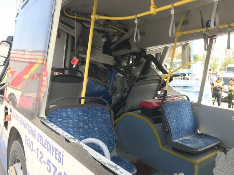 Ankara'da belediye otobüsleri çarpıştı: Ölü ve çok sayıda yaralı var