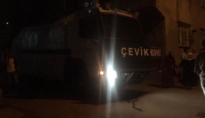 Bursa'da silahlı çatışma: 2 kadın vuruldu. Mahalle karıştı