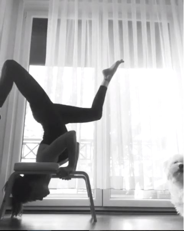 Ünlü Oyuncu Mine Tugay Yer Çekimine Meydan Okudu