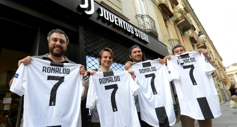 Ronaldo Transferi! İtalya Hala İnanamıyor