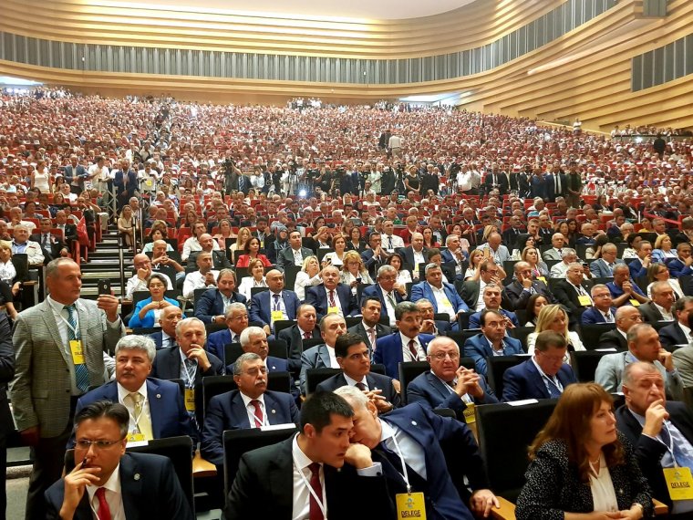 Meral Akşener Yeniden İYİ Parti Genel Başkanı Seçildi