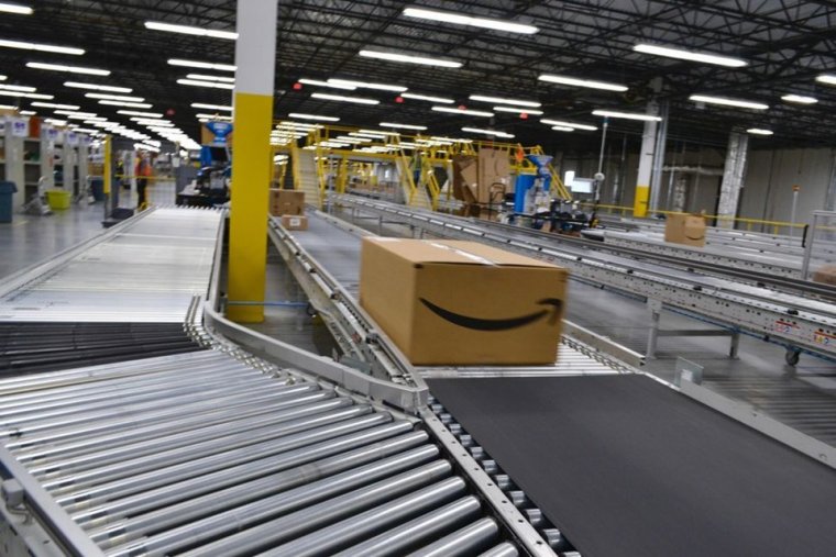 Amazon.com, 1 trilyon dolara ulaşan ikinci şirket oldu