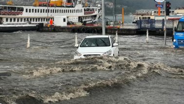 Dikkat! İstanbul için sağanak yağmur uyarısı!